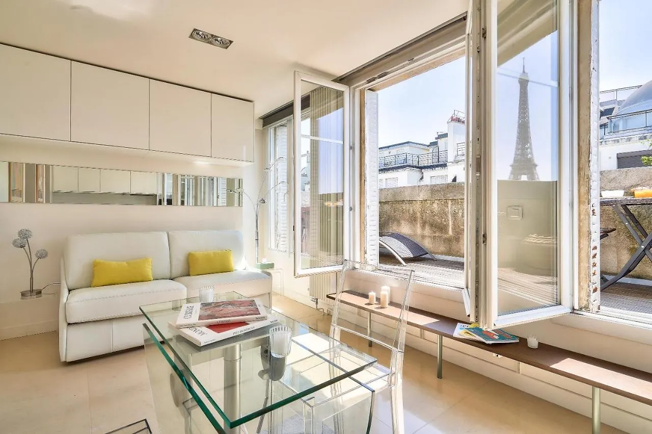 Designed Studio With Ac-Terrasse Vue Tour Eiffel Paris Lägenhet