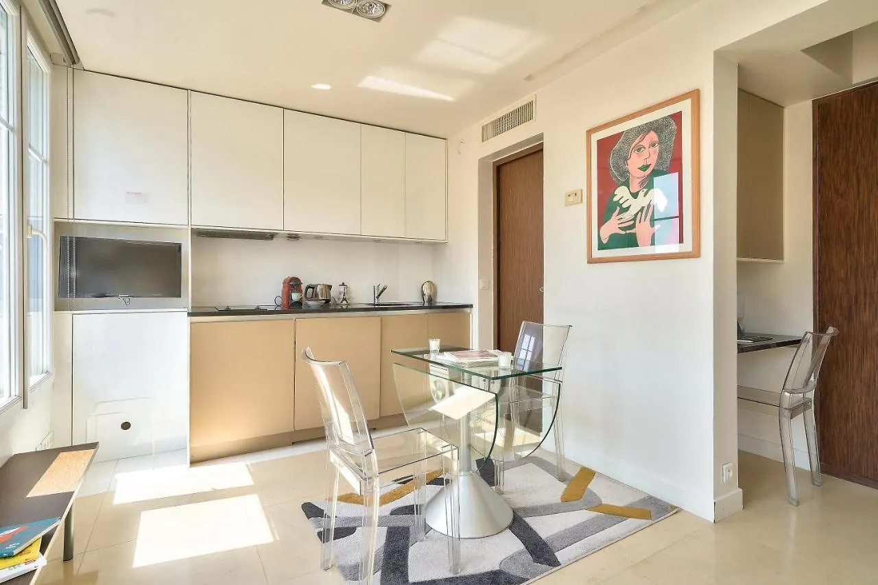 Designed Studio With Ac-Terrasse Vue Tour Eiffel Paris Frankrike